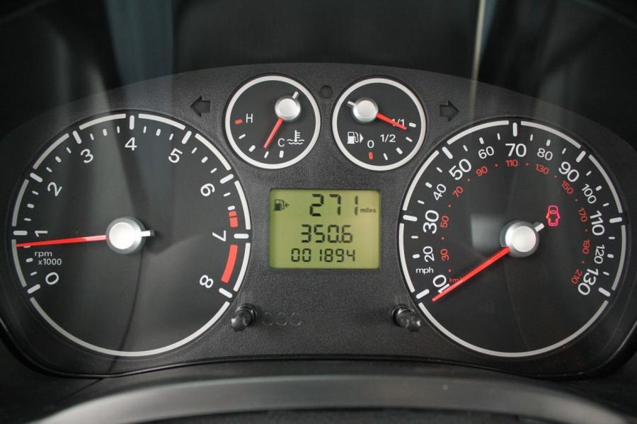  Ford Transit Connect XLT 2011 года  (фото 41 из 66)